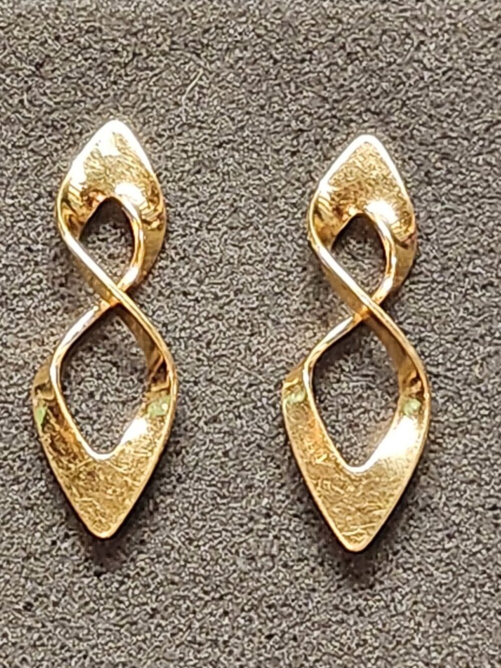 Gold Tone Infinity Twist Geometric Dangle Earrings